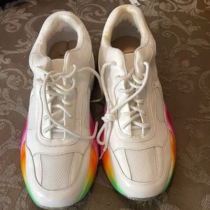 New sneakers size 11 by inc